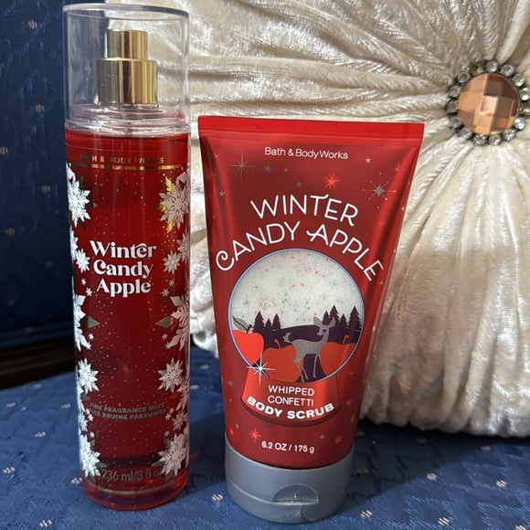 BATH & BODY WORKS SET. . . WINTER CANDY APPLE SCENT - Picture 2 of 6